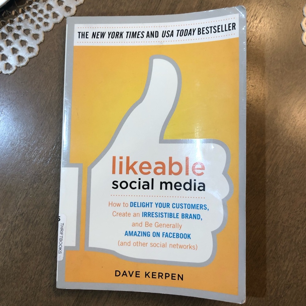 Likable Social Media by Dave Kerpen Business Brand Paperback Book